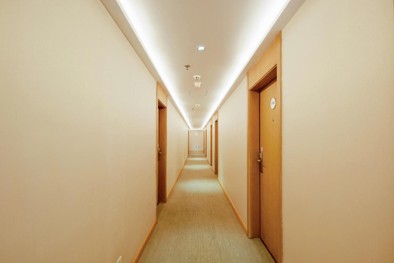 All Season Kunming Zhengyifang Pedestrian Street Hotel Bagian luar foto