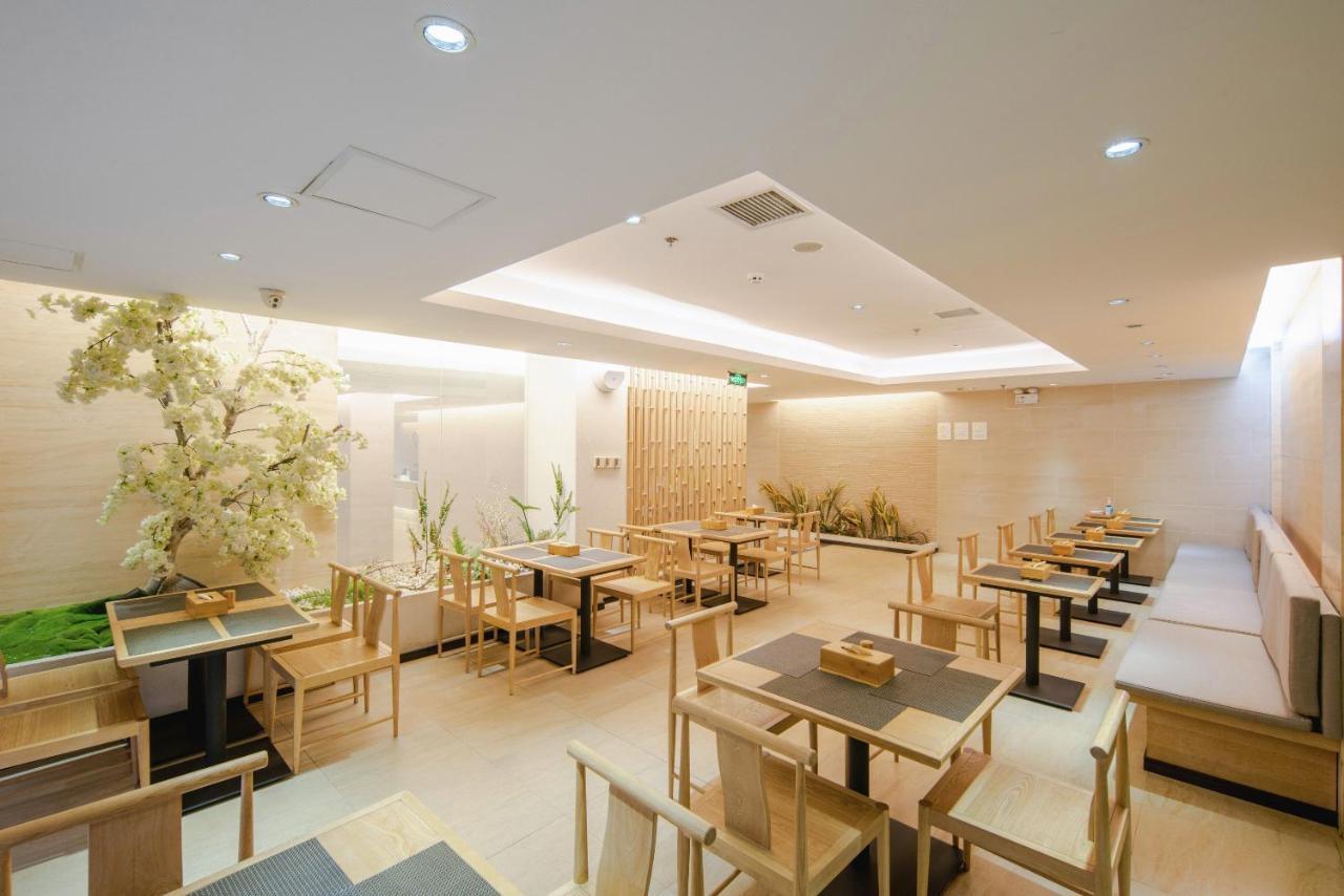 All Season Kunming Zhengyifang Pedestrian Street Hotel Bagian luar foto