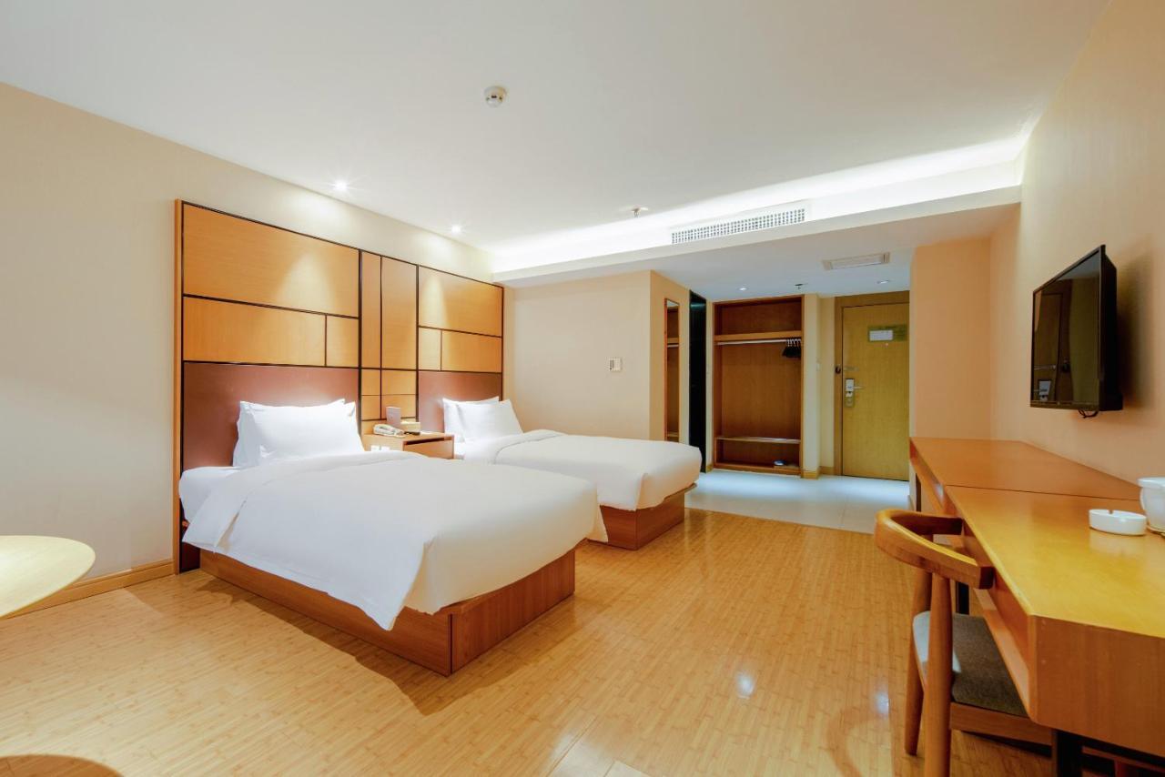 All Season Kunming Zhengyifang Pedestrian Street Hotel Bagian luar foto