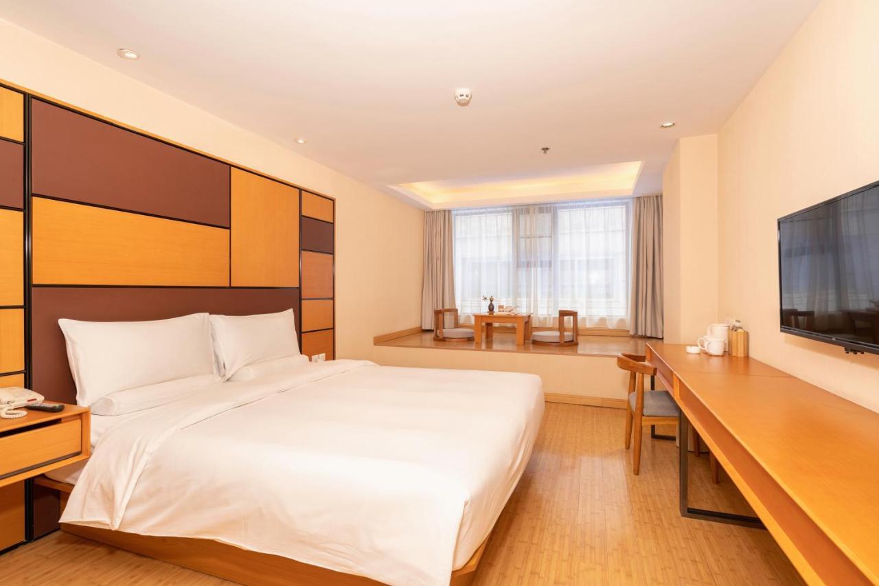 All Season Kunming Zhengyifang Pedestrian Street Hotel Bagian luar foto