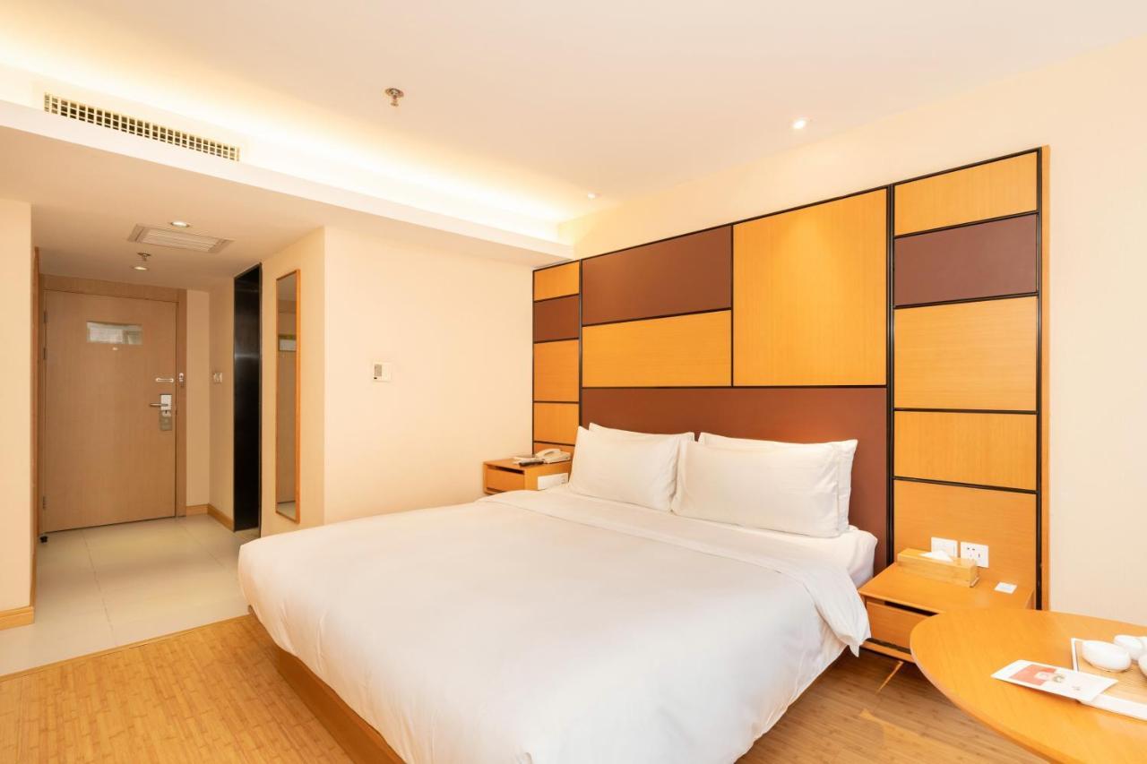 All Season Kunming Zhengyifang Pedestrian Street Hotel Bagian luar foto