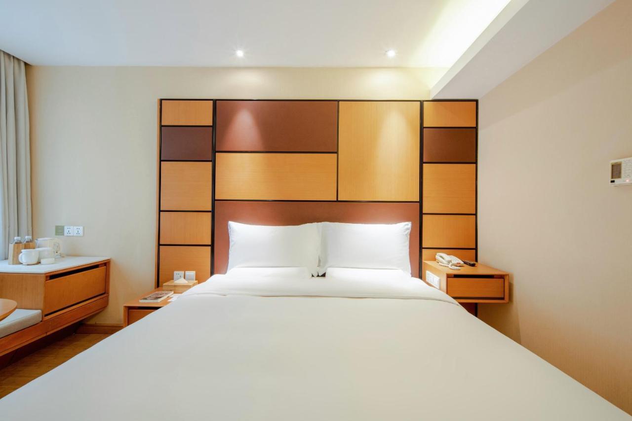 All Season Kunming Zhengyifang Pedestrian Street Hotel Bagian luar foto