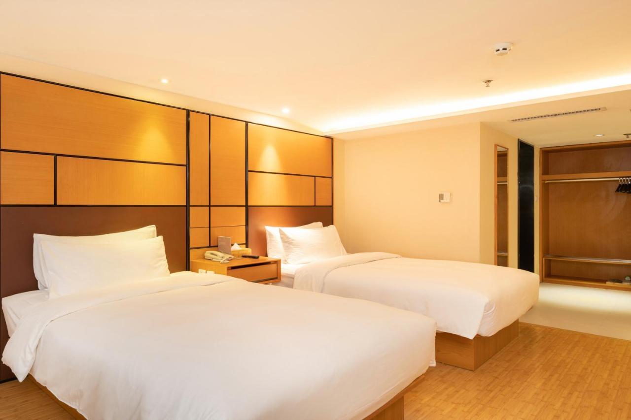 All Season Kunming Zhengyifang Pedestrian Street Hotel Bagian luar foto