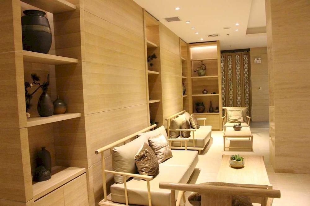 All Season Kunming Zhengyifang Pedestrian Street Hotel Bagian luar foto